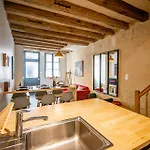 L'écritoire - Hypercentre - Les Halles - Netflix Appartement *