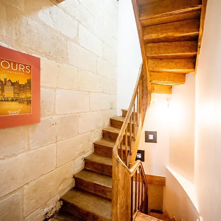 L'ecritoire - Hypercentre - Les Halles - Netflix Apartament Tours